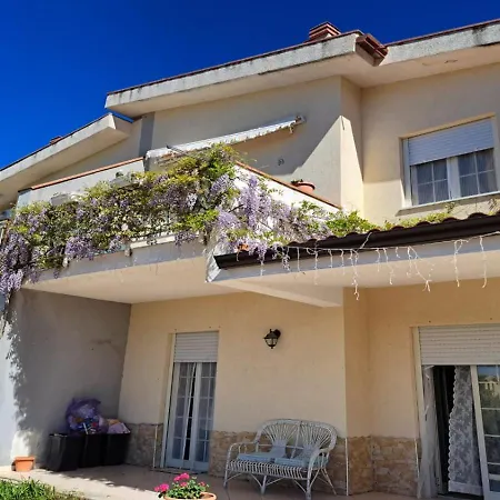 Alba Guest house 3*
